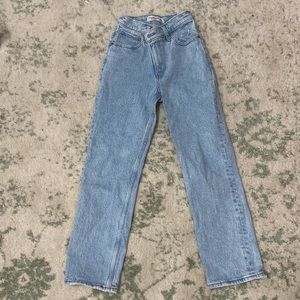 Abercrombie cross over jeans